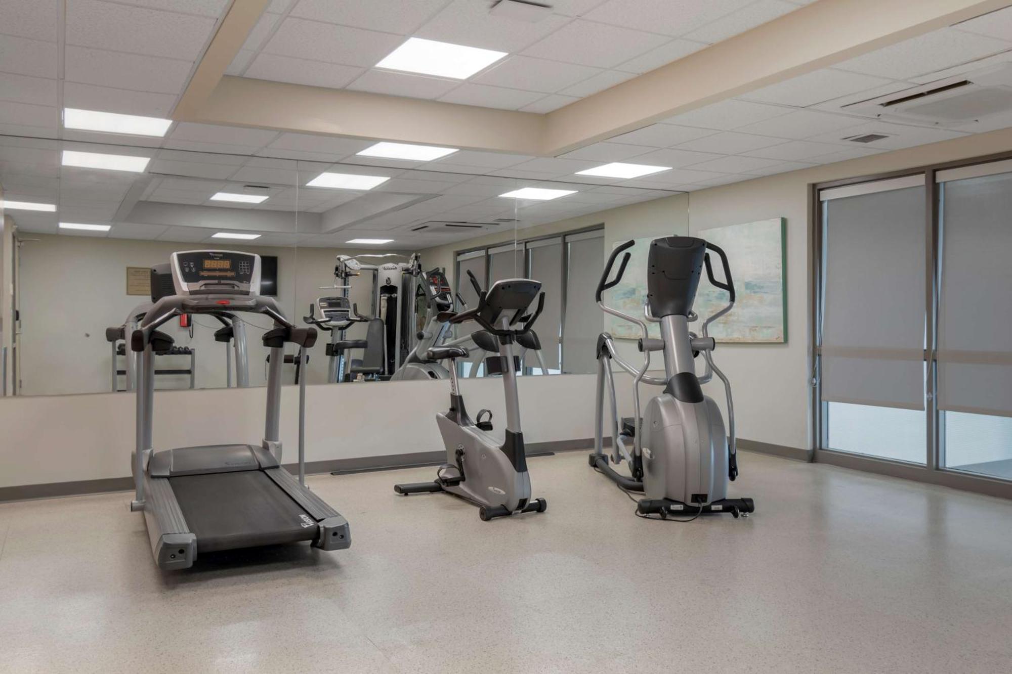Best Western Plus Airport Inn&Suites Saskatoon Extérieur photo