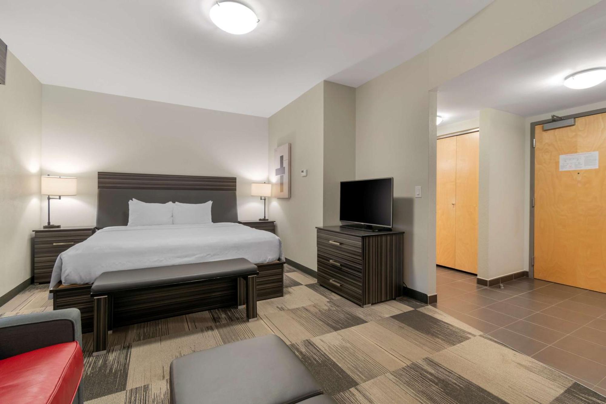 Best Western Plus Airport Inn&Suites Saskatoon Extérieur photo