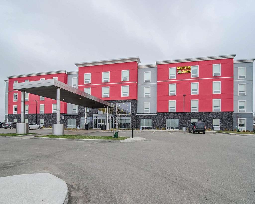 Best Western Plus Airport Inn&Suites Saskatoon Extérieur photo